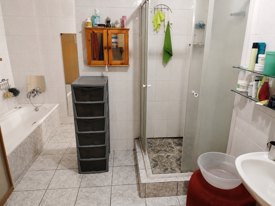 3 Bedroom Property for Sale in Bodorp North West